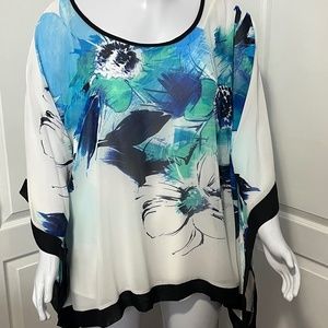 STUNNING CAFTAN STYLE TOP WITH DETACHABLE CAMISOLE SIZE 30/32 NEW WITH TAG